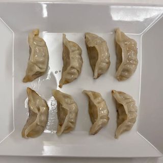 105. Gyozas De Carne (8 Uds.)