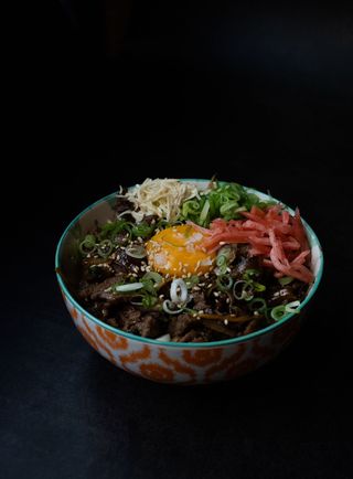 Bowl De Ternera Gyudon