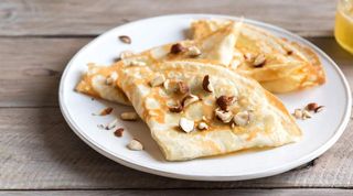 Palačinke sa džemom i orasima