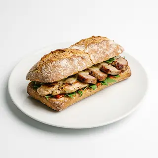 Bocadillo De Pollo O Lomo