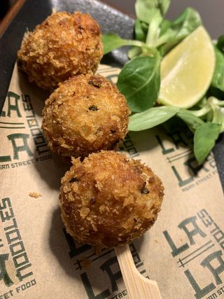 Dicembre special: Polpette thai Lala: gamberi, menta, soia e lime