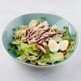 Салат Unagi chicken