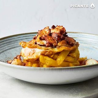 Huevos Rotos Con Pulpo