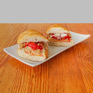 Atún Claro en Escabeche, Rodajas de Tomate, Pimientos del Piquillo