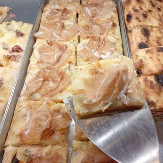 Crudo Gorgonzola pere e miele