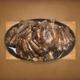 111. Патешко върху метална плоча (600г)