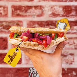 La Ciofina - Una vegana con animo! Regular