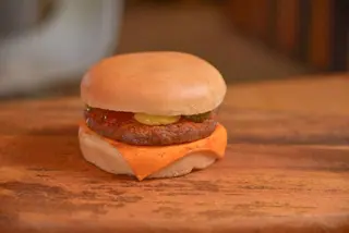 Chili burger