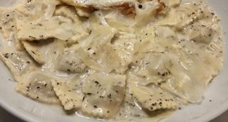 Ravioli en Salsa de Trufa