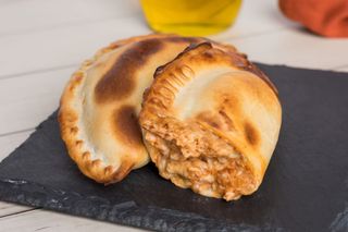 Empanada De Pollo (1 Ud.)