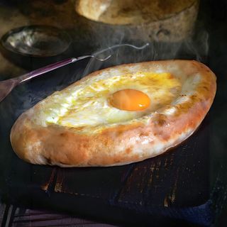 Хачапури по-аджарски