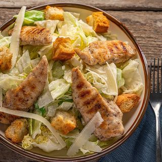 САЛАТА ЦЕЗАР 400 ГР