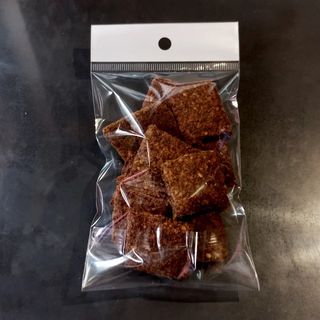 ხრაშუნა კრეკერები (50გრ) - Crispy Crackers (50g)