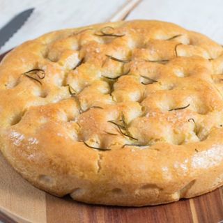 Focaccia bıanca 