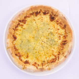 Pizza Quatro Formaggi