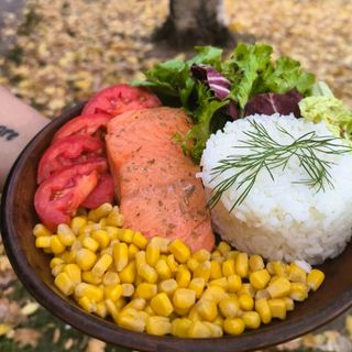 Ринка з запеченою фореллю