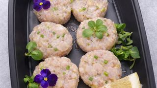 TARTARE DI RICCIOLA 6 PEZZI