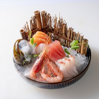 203. Sashimi misti-12 pezzi