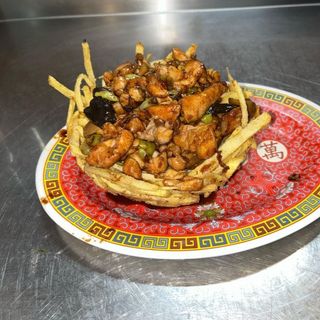 Nido De Pollo Malasia