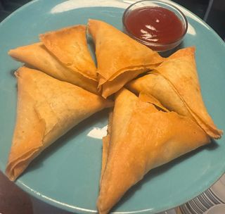 Samosas di pollo