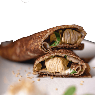 Crepe de Pollo al Curry, Queso Crema y Rúcula