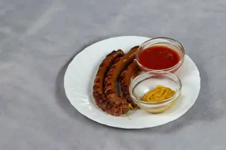 Dimljena ljuta kobasica