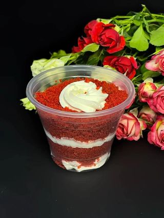 Десерт Трайфл Червоний Оксамит (100г)