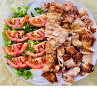 Mix salad con kebab