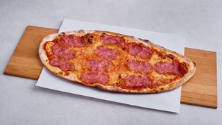 Pizza Salami z truflą