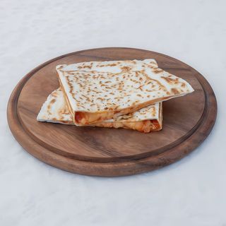 C. Pomodoro e mozzarella