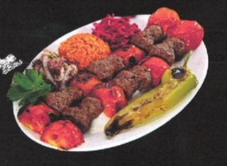Kebap cu roșii