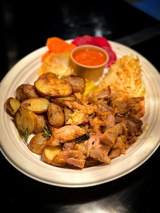 Talerz szarpany eko kurczak z rożna (XXL)