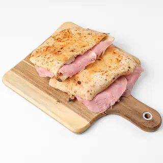 Grilana šunka sendvič