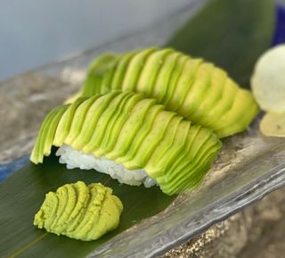 808- Avocado 2 pezzi