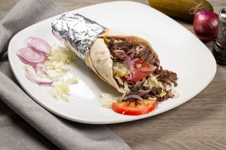 Shaorma mica vita-oaie