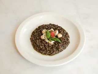 Різото з чорнилами каракатиці