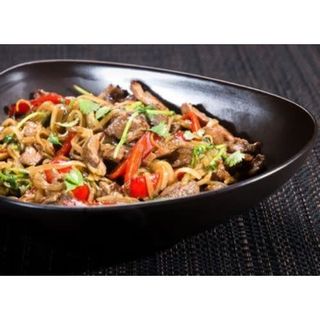 Fideos Fritos Con Ternera  