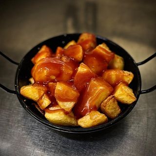 Tapa De Patatas Bravas