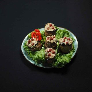 ბადრიჯანი ნიგვზით