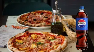 Sałatka z szynką dojrzewającą 250g + Pepsi 0,5l