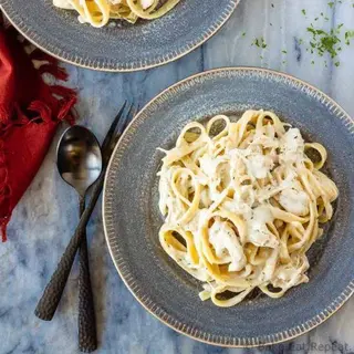 Chicken Fettuccine Alfredo