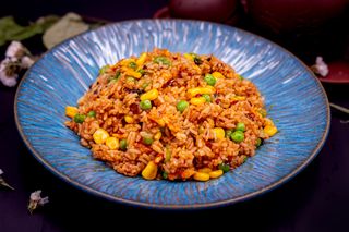 Riso con salsa picante/老干妈炒饭