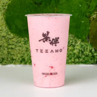 Strawberry boboshake