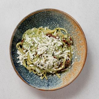 5.PESTO LINGUINE