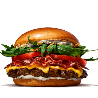 Chessburger z wołowiny i bekonem