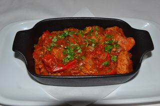 Leskovačka mućkalica 400g(ljuto)