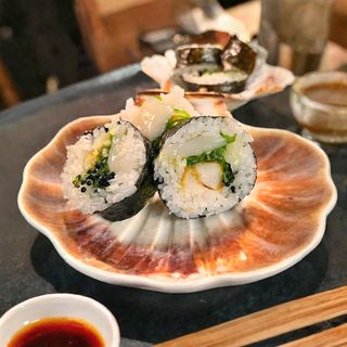 Capesante e Tartufo Roll