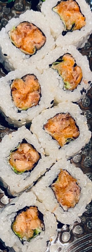 105. Soft slmon roll