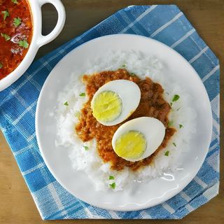 Plain Rice With Egg Stew