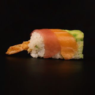 63 Tempura maki rainbow